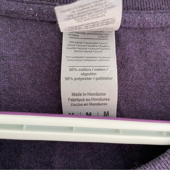 Gildan Women's Tshirt - Picture 4 of 6